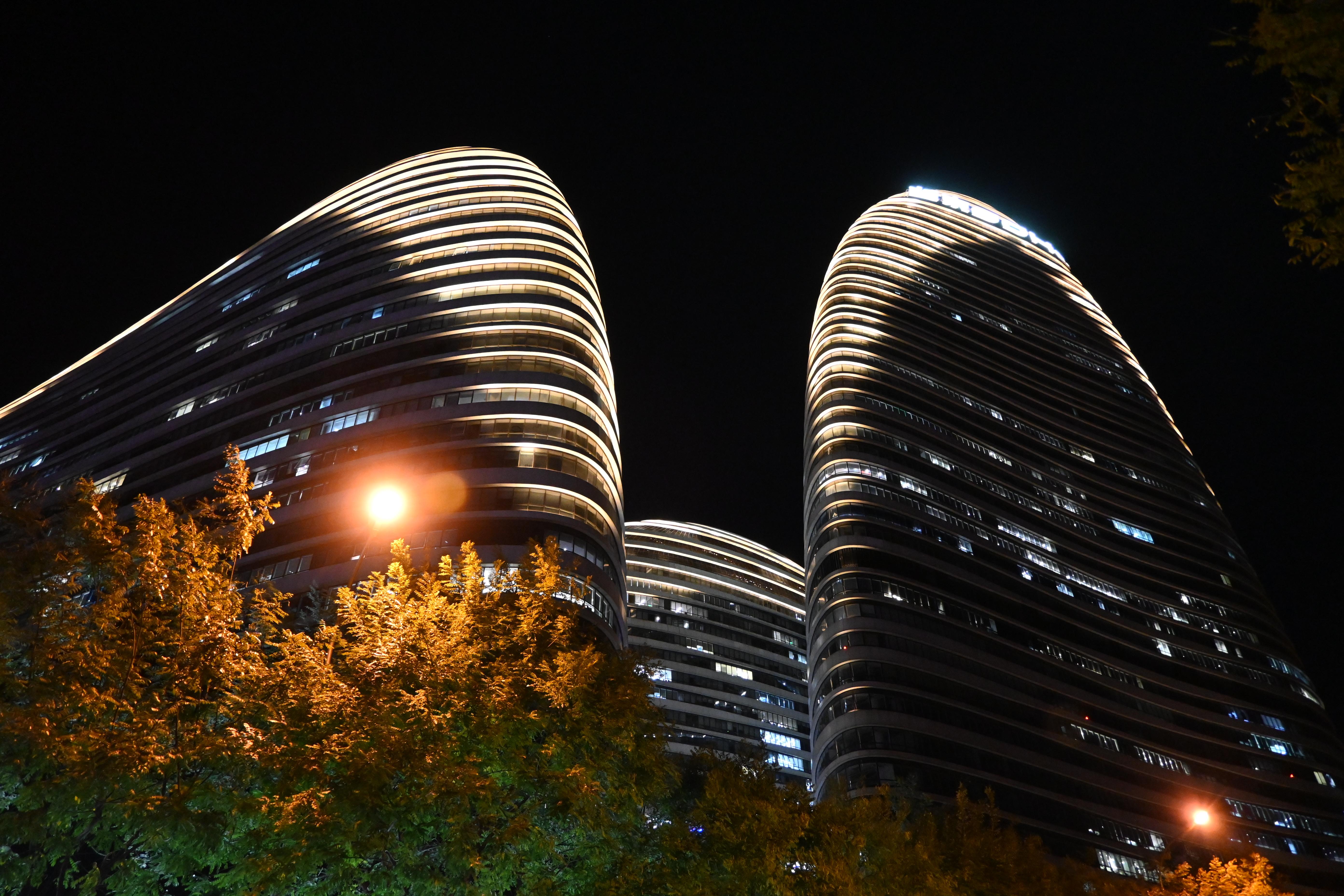 北京 - 望京SOHO夜景